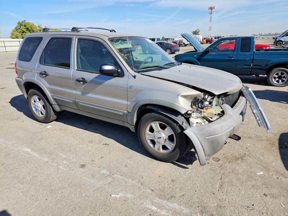2001 Ford Escape მანქანა იყიდება აუქციონზე, vin: 1FMCU04111KC45038, აუქციონის ნომერი: 66353926
