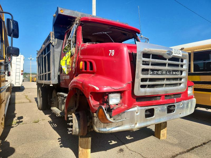 2001 Sterling Truck L მანქანა იყიდება აუქციონზე, vin: 2FZAASAK51AH72972, აუქციონის ნომერი: 63345546