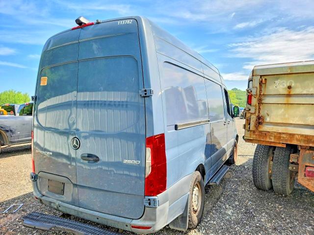 61791796 :رقم المزاد ، WD4PF0CD9KP091118 vin ، 2019 Mercedes-benz Sprinter مزاد بيع