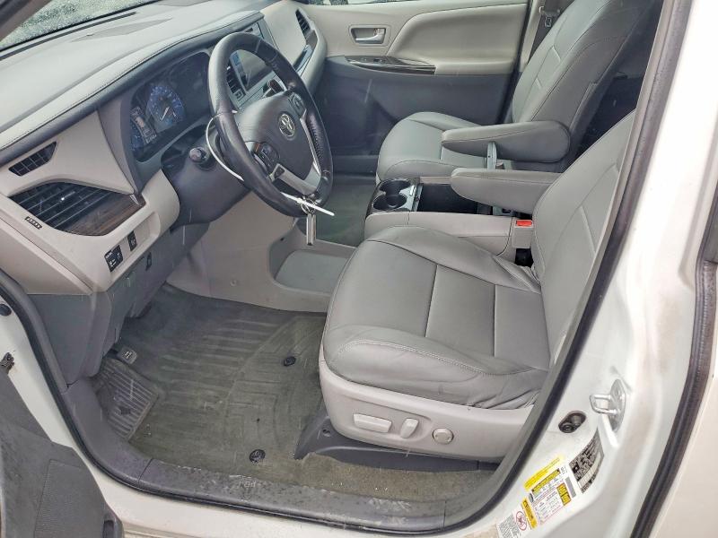 2017 Toyota Sienna მანქანა იყიდება აუქციონზე, vin: 5TDYZ3DC0HS868216, აუქციონის ნომერი: 66203166