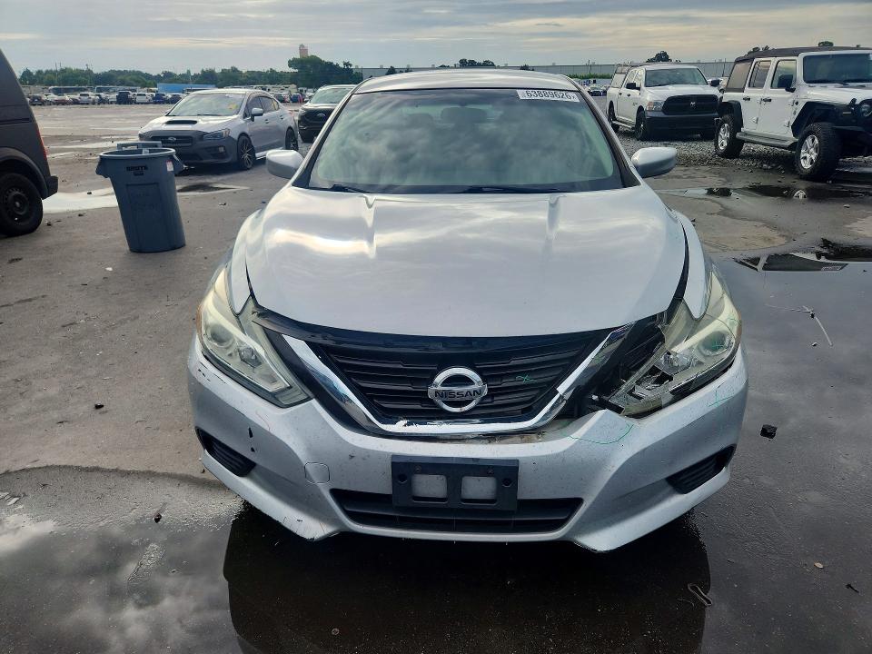 2016 Nissan Altima მანქანა იყიდება აუქციონზე, vin: 1N4AL3AP0GN347498, აუქციონის ნომერი: 63889626