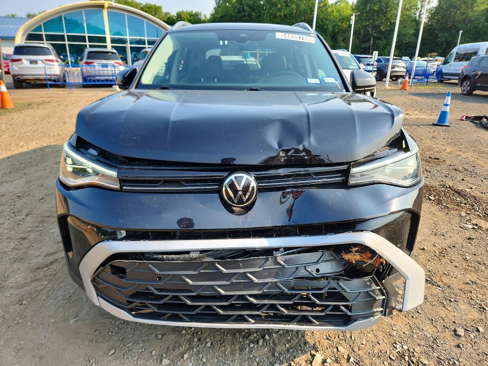 64895766 :رقم المزاد ، 3VVSC7B21SM005801 vin ، 2025 Volkswagen Taos مزاد بيع