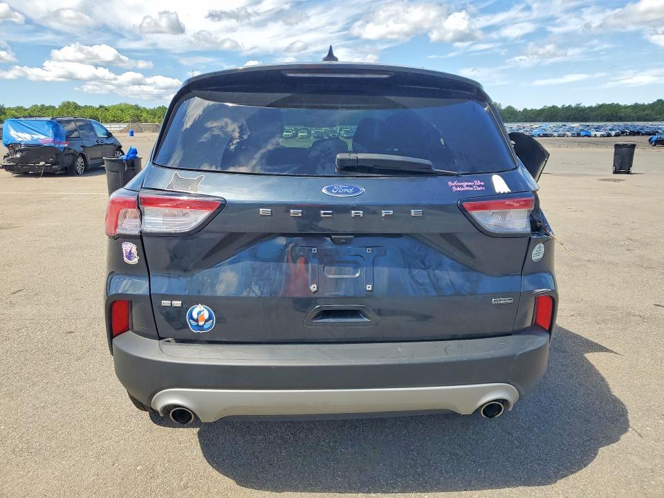 66268506 :رقم المزاد ، 1FMCU0EZ1NUA18527 vin ، 2022 Ford Escape مزاد بيع