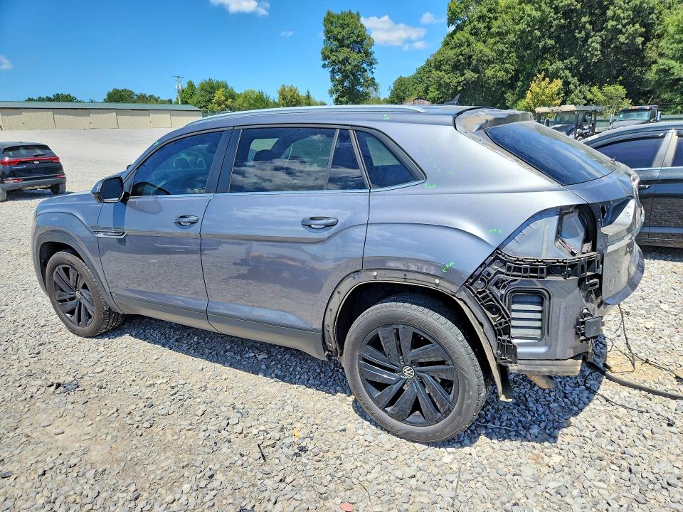 66267116 :رقم المزاد ، 1V2HE2CA5NC212482 vin ، 2022 Volkswagen Atlas Cross Sport مزاد بيع