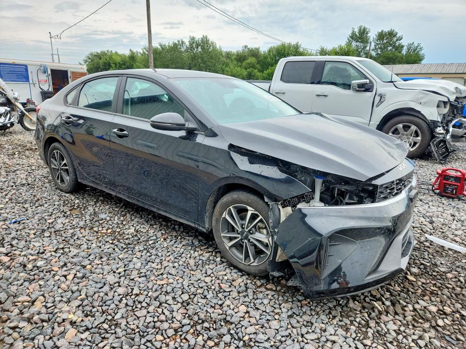 2024 Kia Forte მანქანა იყიდება აუქციონზე, vin: 3KPF24AD3RE836144, აუქციონის ნომერი: 64731246