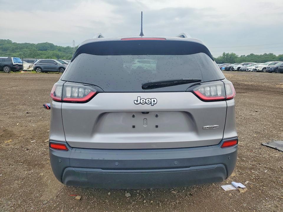 61761576 :رقم المزاد ، 1C4PJLCB9LD503145 vin ، 2020 Jeep Cherokee مزاد بيع