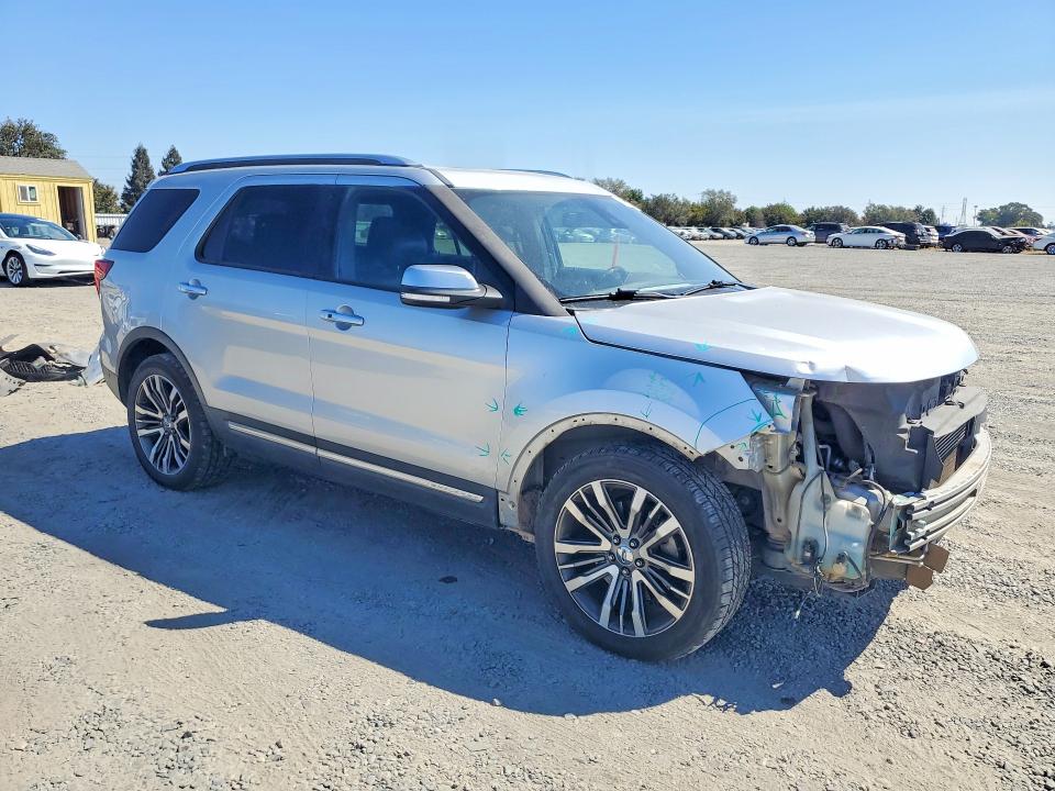 65163406 :رقم المزاد ، 1FM5K8HT4HGE00249 vin ، 2017 Ford Explorer مزاد بيع