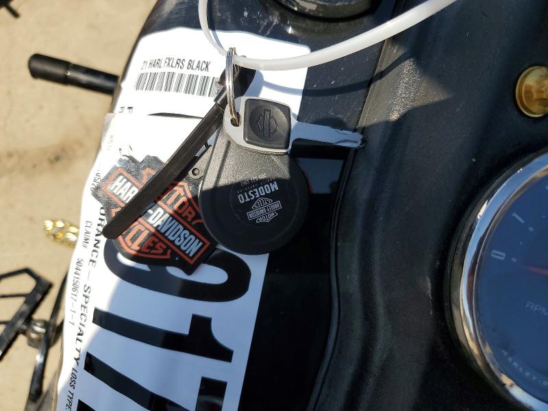 63917256 :رقم المزاد ، 1HD1YWK23MB056635 vin ، 2021 Harley-davidson Fxlrs مزاد بيع