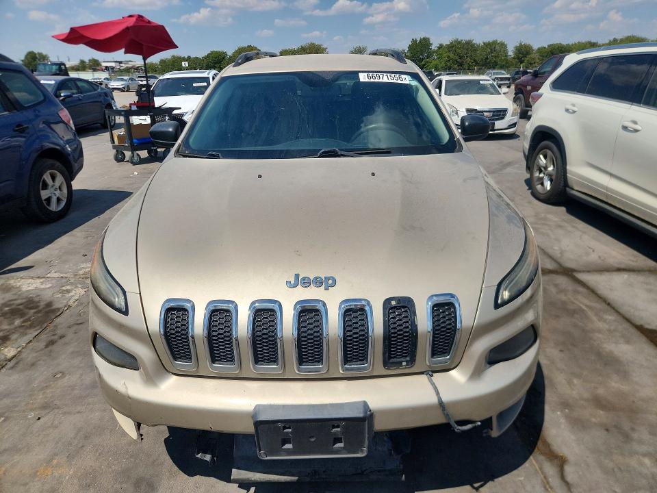 66971556 :رقم المزاد ، 1C4PJLAB5FW760654 vin ، 2015 Jeep Cherokee مزاد بيع
