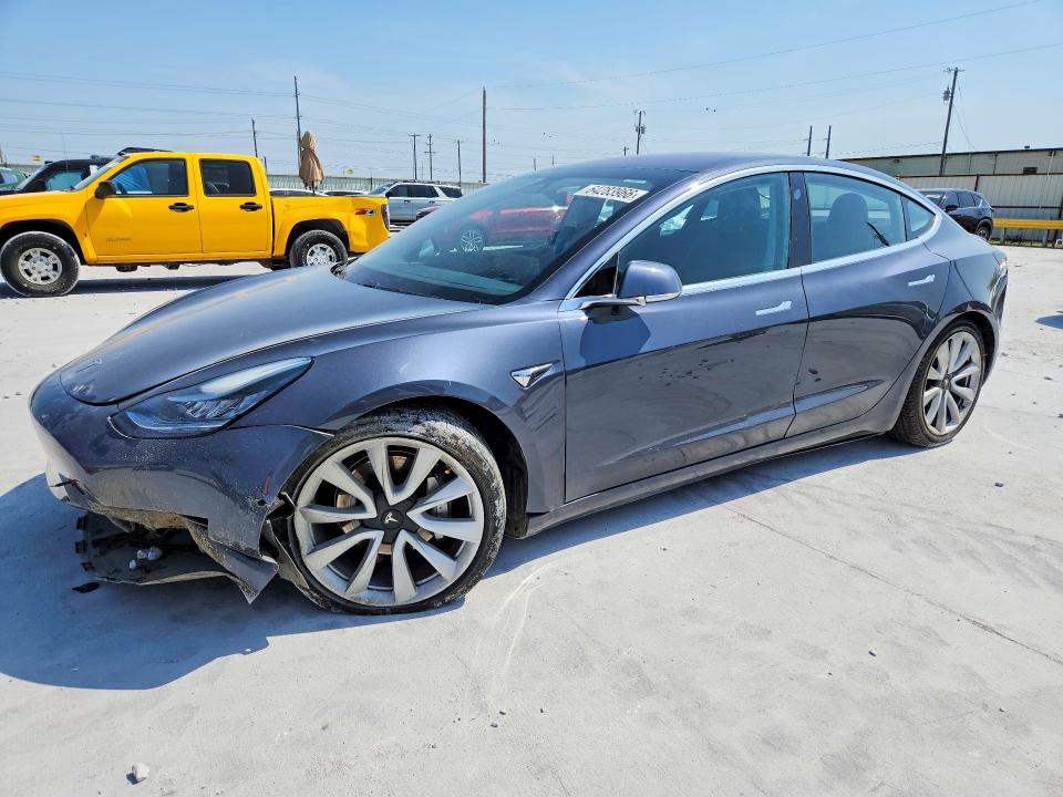 2018 Tesla Model 3 მანქანა იყიდება აუქციონზე, vin: 5YJ3E1EA5JF024013, აუქციონის ნომერი: 64283966