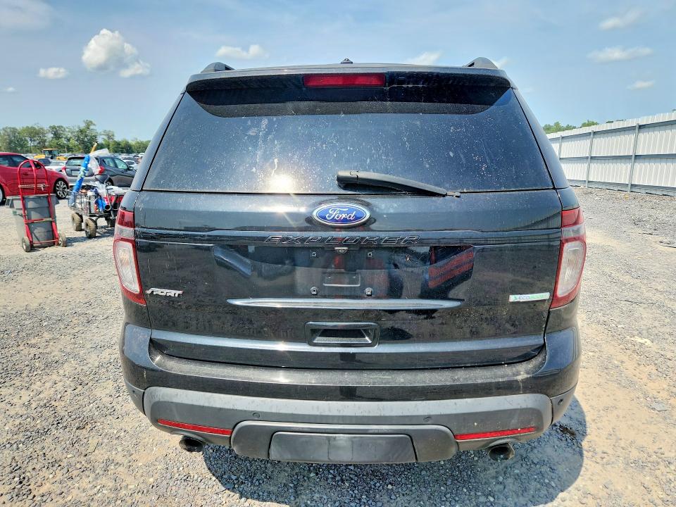 64725156 :رقم المزاد ، 1FM5K8GT6FGC20799 vin ، 2015 Ford Explorer مزاد بيع
