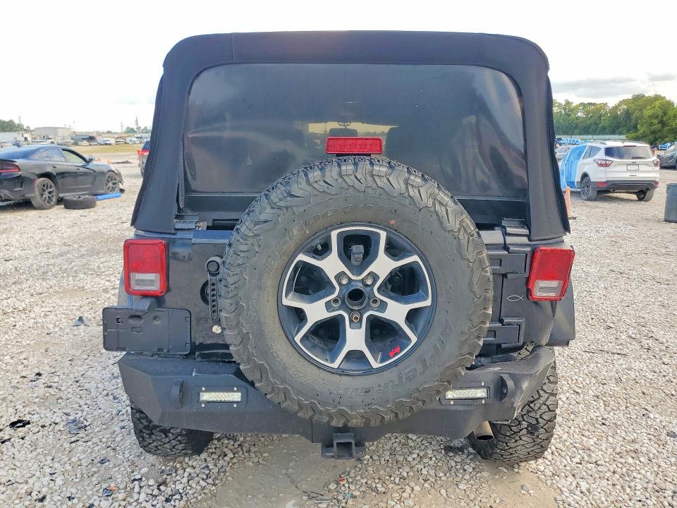 Продаж на аукціоні авто 2013 Jeep Wrangler Unlimited, vin: 1C4HJWEG0DL656602, номер лоту: 63954696