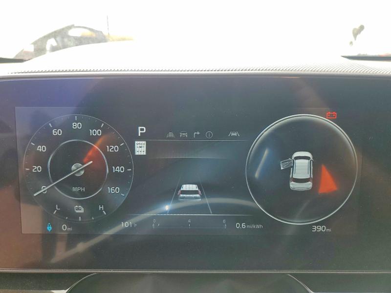 Продаж на аукціоні авто 2025 Kia Niro Ev, vin: KNDCR3L18S5145429, номер лоту: 64655136