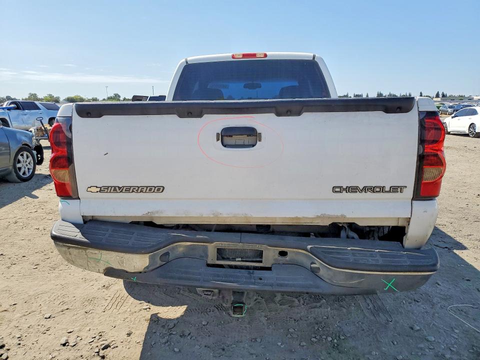 Продажа на аукционе авто 2005 Chevrolet Silverado, vin: 1GCEC19V25Z323390, номер лота: 64065976