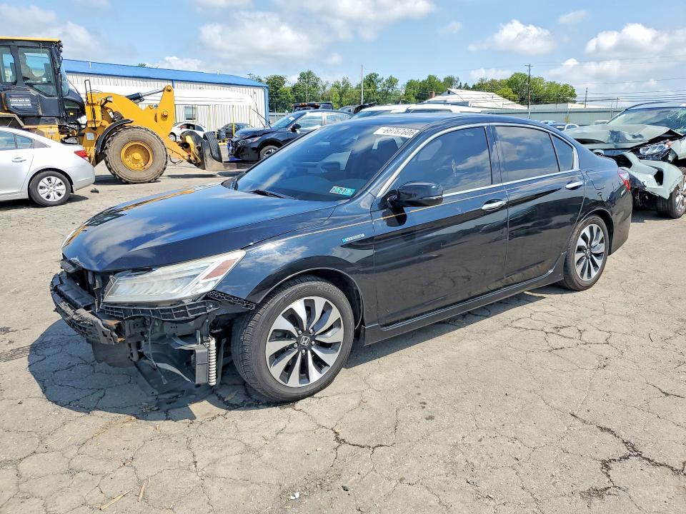 Продажа на аукционе авто 2017 Honda Accord, vin: JHMCR6F78HC015381, номер лота: 66767606