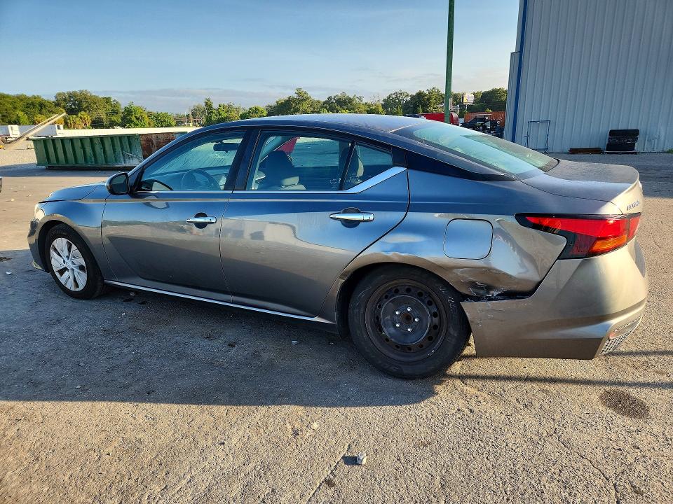 Продаж на аукціоні авто 2022 Nissan Altima, vin: 1N4BL4BV9NN300989, номер лоту: 64197716