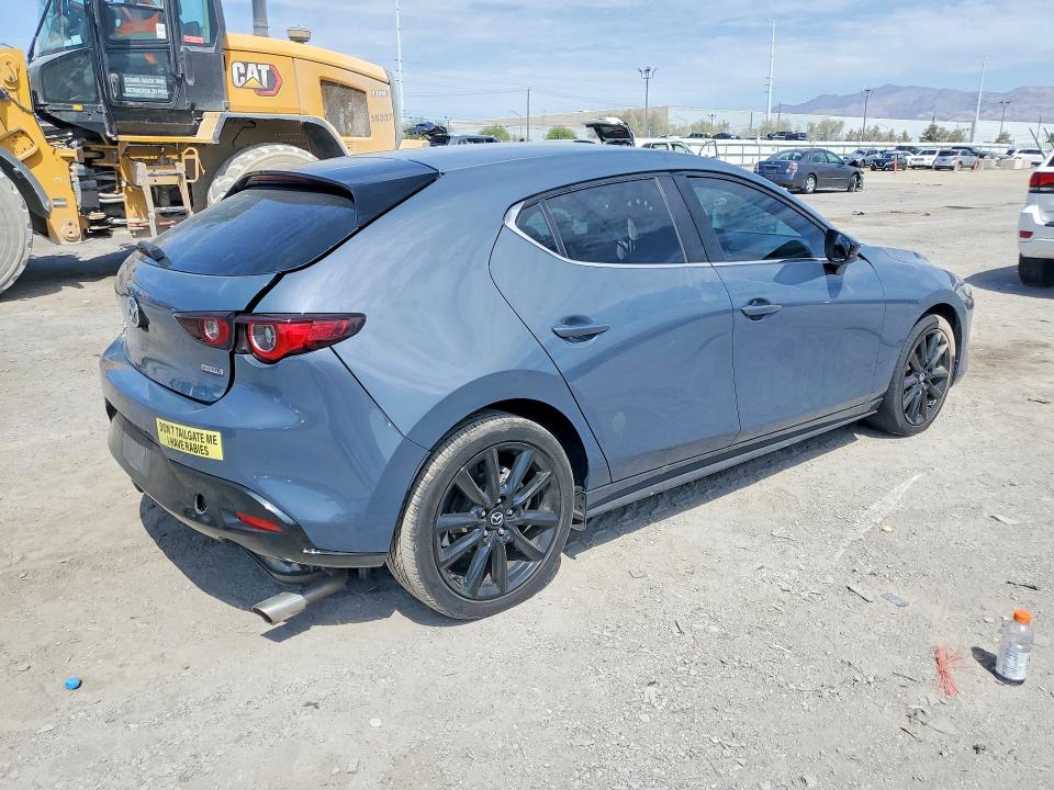 Продаж на аукціоні авто 2023 Mazda 3, vin: JM1BPALM9P1603395, номер лоту: 64412096