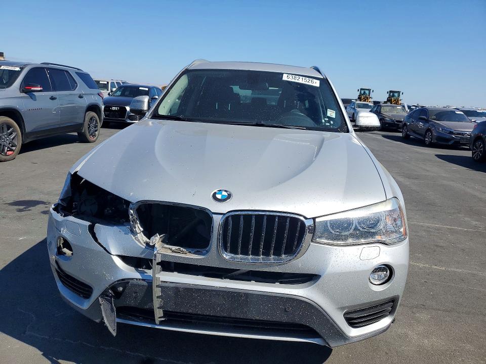 63821526 :رقم المزاد ، 5UXWX7C55F0K33644 vin ، 2015 Bmw X3 مزاد بيع