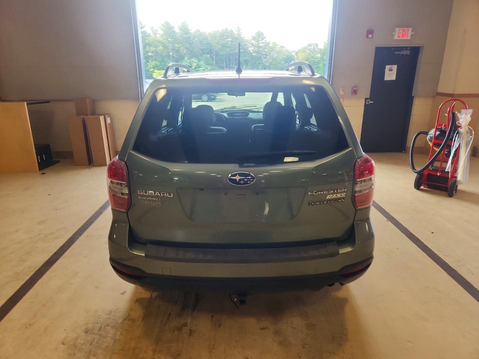2015 Subaru Forest 2.5 მანქანა იყიდება აუქციონზე, vin: JF2SJADC0FH538631, აუქციონის ნომერი: 64580886