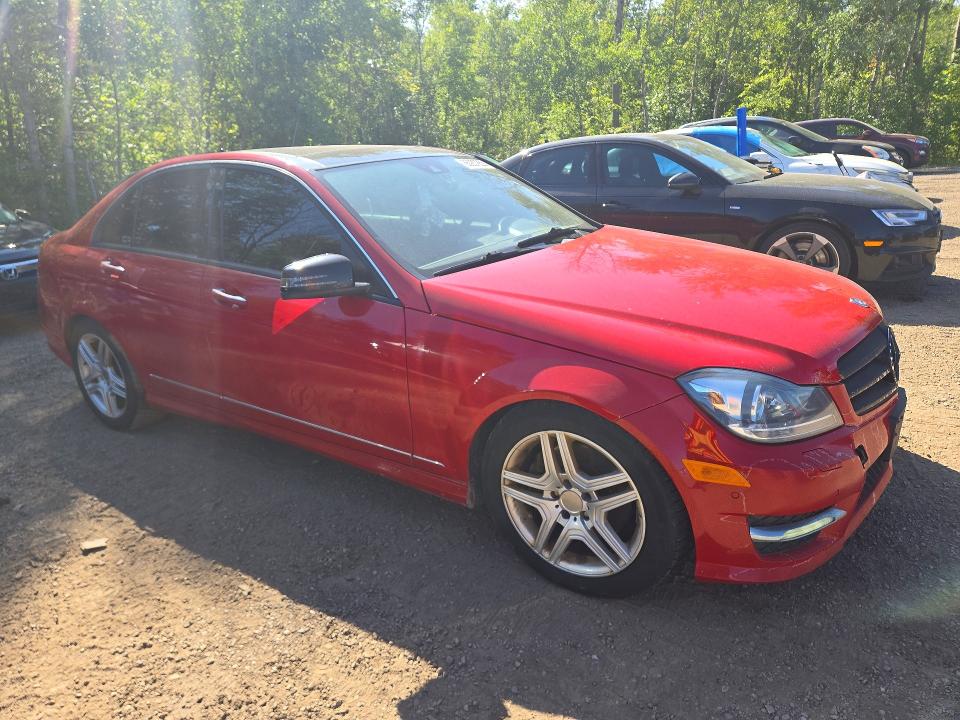 65937236 :رقم المزاد ، WDDGF8JB9EA920566 vin ، 2014 Mercedes-benz C مزاد بيع