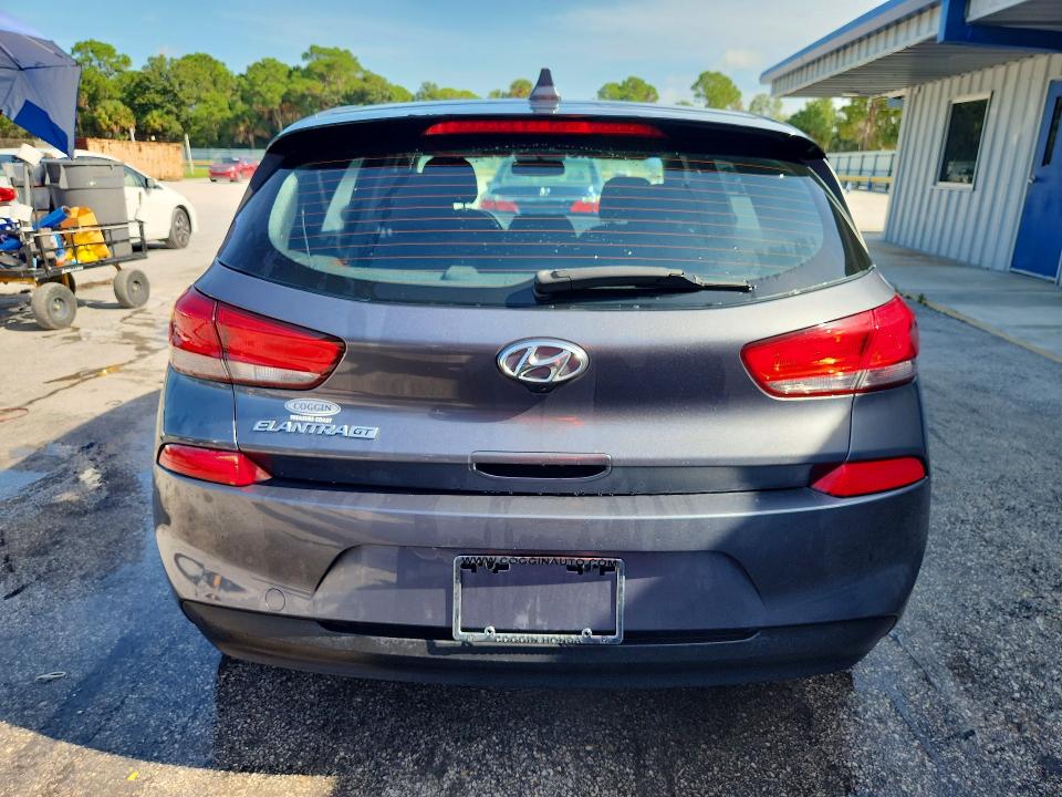 2018 Hyundai Elantra Gt მანქანა იყიდება აუქციონზე, vin: KMHH35LE3JU070452, აუქციონის ნომერი: 65445796