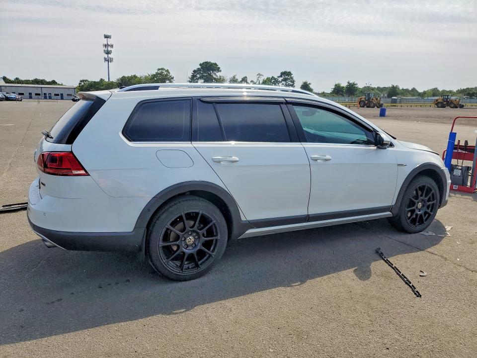 Aukcja sprzedaży 2017 Volkswagen Golf Alltrack, vin: 3VWH17AUXHM506998, numer aukcji: 64654816