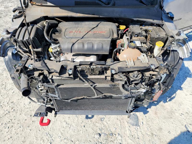 65326786 :رقم المزاد ، 3C4NJDDB4JT199032 vin ، 2018 Jeep Compass مزاد بيع