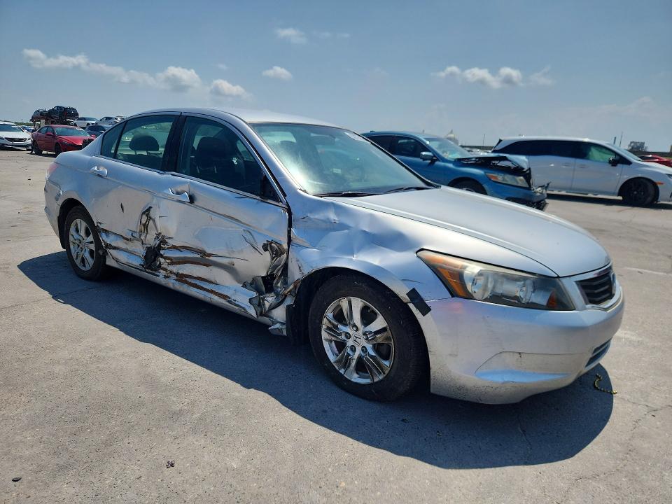 63875456 :رقم المزاد ، JHMCP26478C056380 vin ، 2008 Honda Accord مزاد بيع