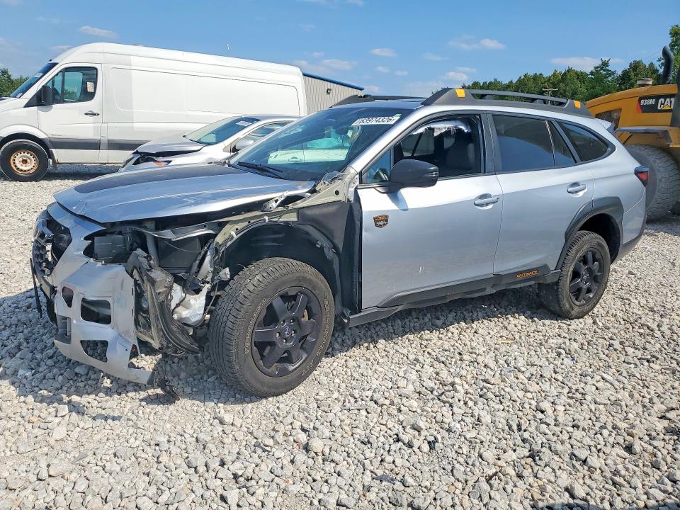 63974326 :رقم المزاد ، 4S4BTGUD7P3126060 vin ، 2023 Subaru Outback مزاد بيع