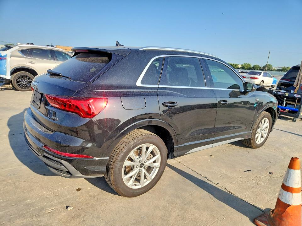 Aukcja sprzedaży 2025 Audi Q3, vin: WA1DECF35S1087813, numer aukcji: 63703836