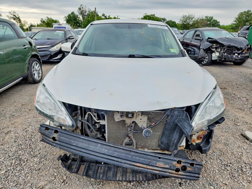 2013 Nissan Sentra მანქანა იყიდება აუქციონზე, vin: 3N1AB7AP3DL608531, აუქციონის ნომერი: 63992266
