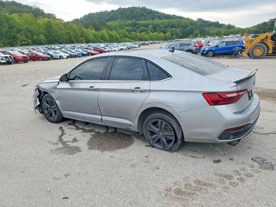 64592446 :رقم المزاد ، 3VW7M7BU7PM021458 vin ، 2023 Volkswagen Jetta مزاد بيع