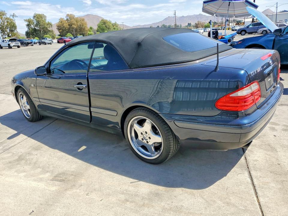 1999 Mercedes-benz Clk მანქანა იყიდება აუქციონზე, vin: WDBLK65G6XT020681, აუქციონის ნომერი: 66310766
