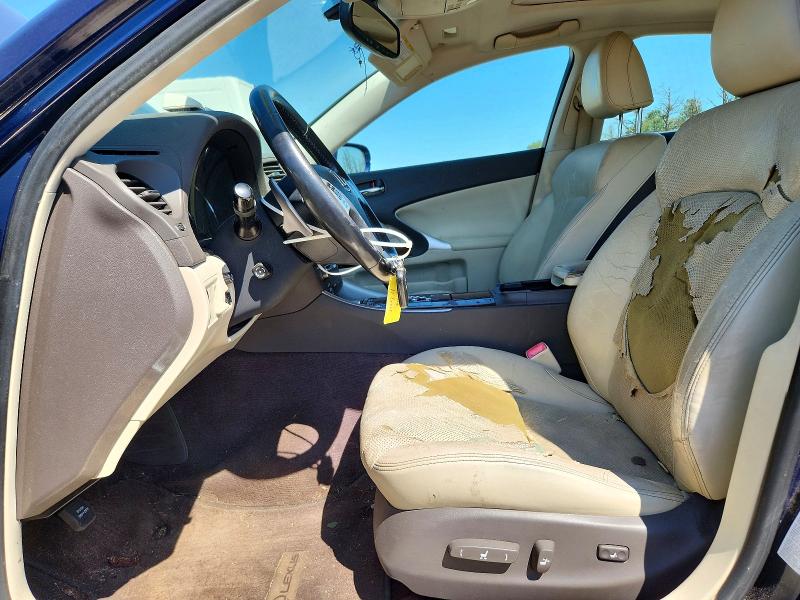 65415846 :رقم المزاد ، JTHCF5C24B5051530 vin ، 2011 Lexus Is مزاد بيع