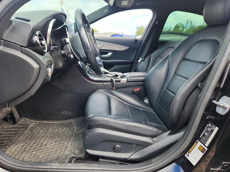 66263596 :رقم المزاد ، 55SWF4KB5HU225797 vin ، 2017 Mercedes-benz C مزاد بيع