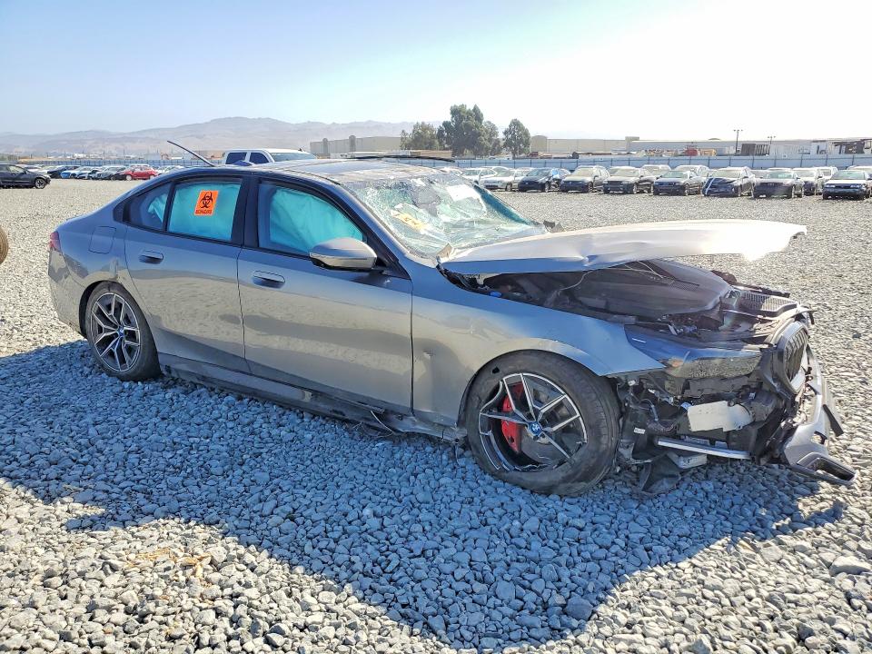 2024 Bmw I5 მანქანა იყიდება აუქციონზე, vin: WBY33FK07RCS17883, აუქციონის ნომერი: 63337006