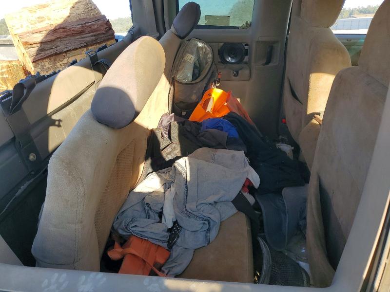 2002 Chevrolet Silverado მანქანა იყიდება აუქციონზე, vin: 1GCHK29172E185352, აუქციონის ნომერი: 64317726