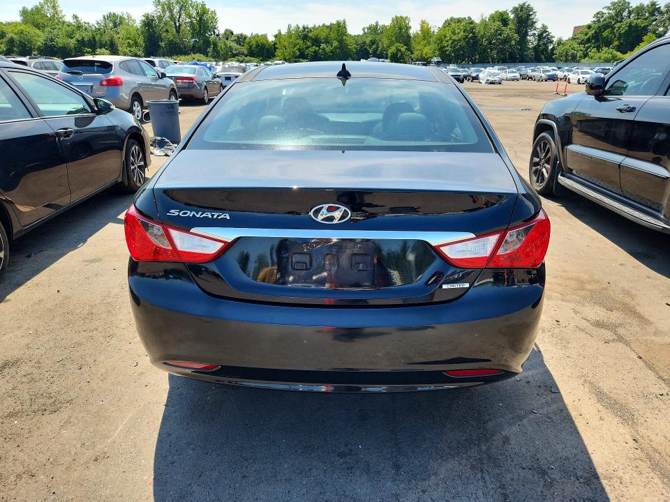 63992146 :رقم المزاد ، 5NPEC4AC5CH500613 vin ، 2012 Hyundai Sonata مزاد بيع