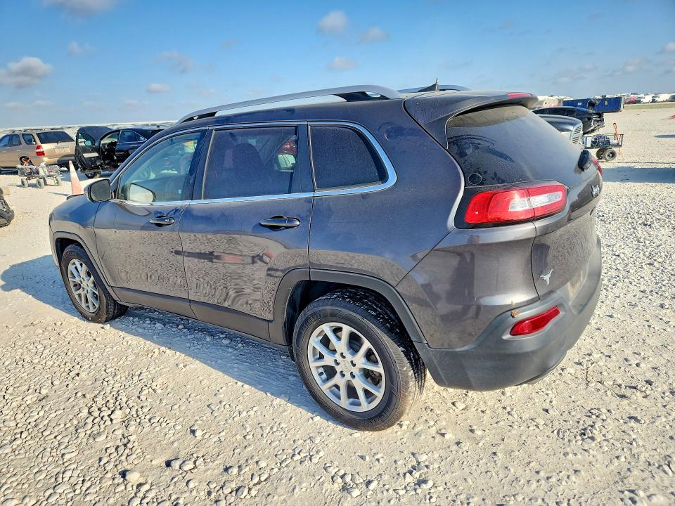 64109846 :رقم المزاد ، 1C4PJLCS8HW574283 vin ، 2017 Jeep Cherokee مزاد بيع