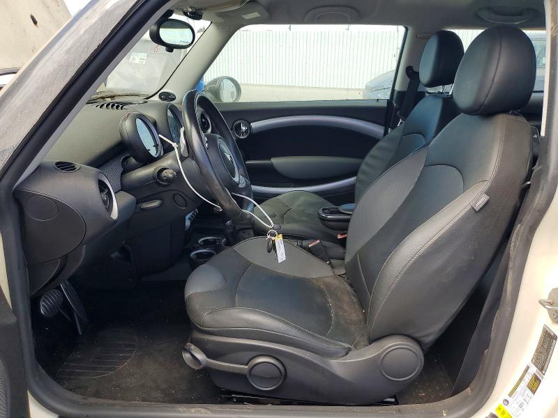64305206 :رقم المزاد ، WMWMF7C56ATZ73994 vin ، 2010 Mini Cooper مزاد بيع