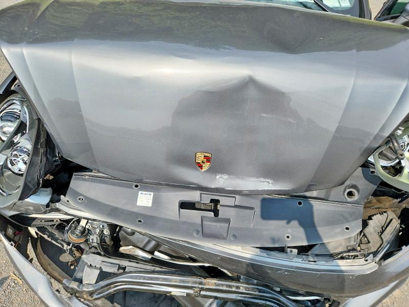 64050206 :رقم المزاد ، WP1AA2A20HKA90181 vin ، 2017 Porsche Cayenne مزاد بيع