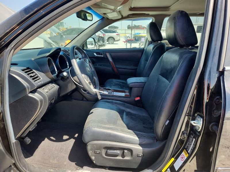 2013 Toyota Highlander მანქანა იყიდება აუქციონზე, vin: 5TDYK3EH8DS133735, აუქციონის ნომერი: 65998916