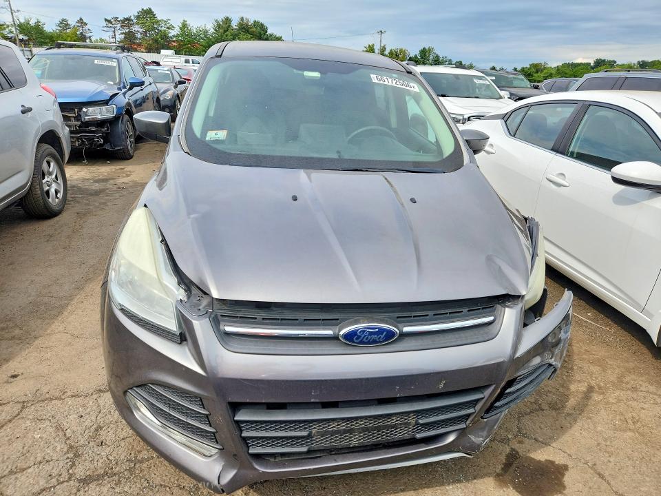 2013 Ford Escape მანქანა იყიდება აუქციონზე, vin: 1FMCU9GX5DUA82813, აუქციონის ნომერი: 66172506