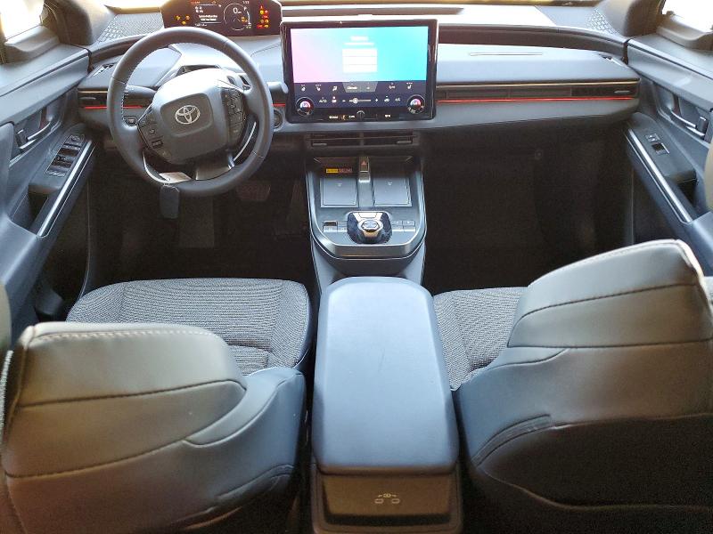 Продаж на аукціоні авто 2026 Toyota Bz, vin: JTMBCAEBXTJ013370, номер лоту: 64045896