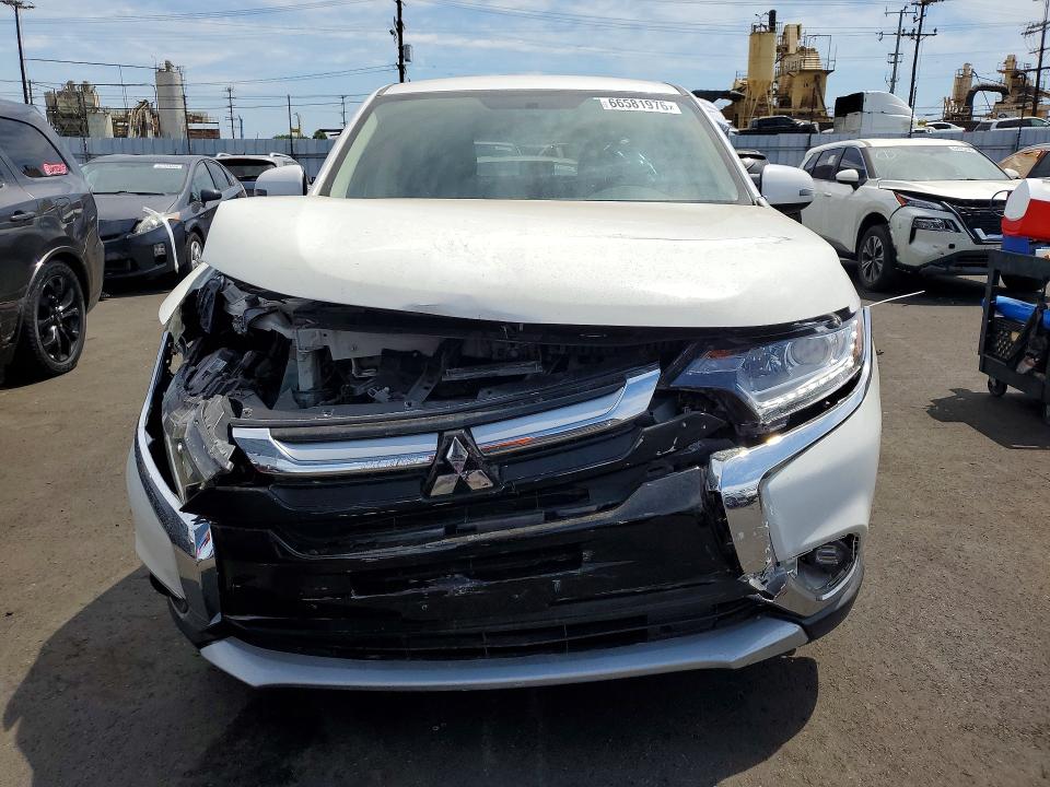 Продаж на аукціоні авто 2017 Mitsubishi Outlander, vin: JA4AD3A37HZ041844, номер лоту: 66581976