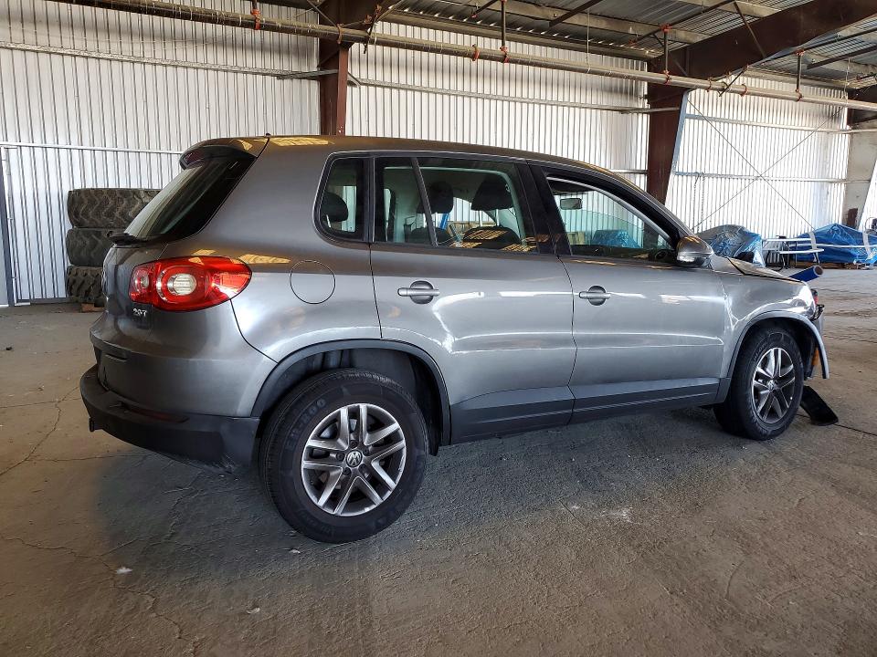 Продажа на аукционе авто 2011 Volkswagen Tiguan, vin: WVGAV7AX0BW529728, номер лота: 65040246