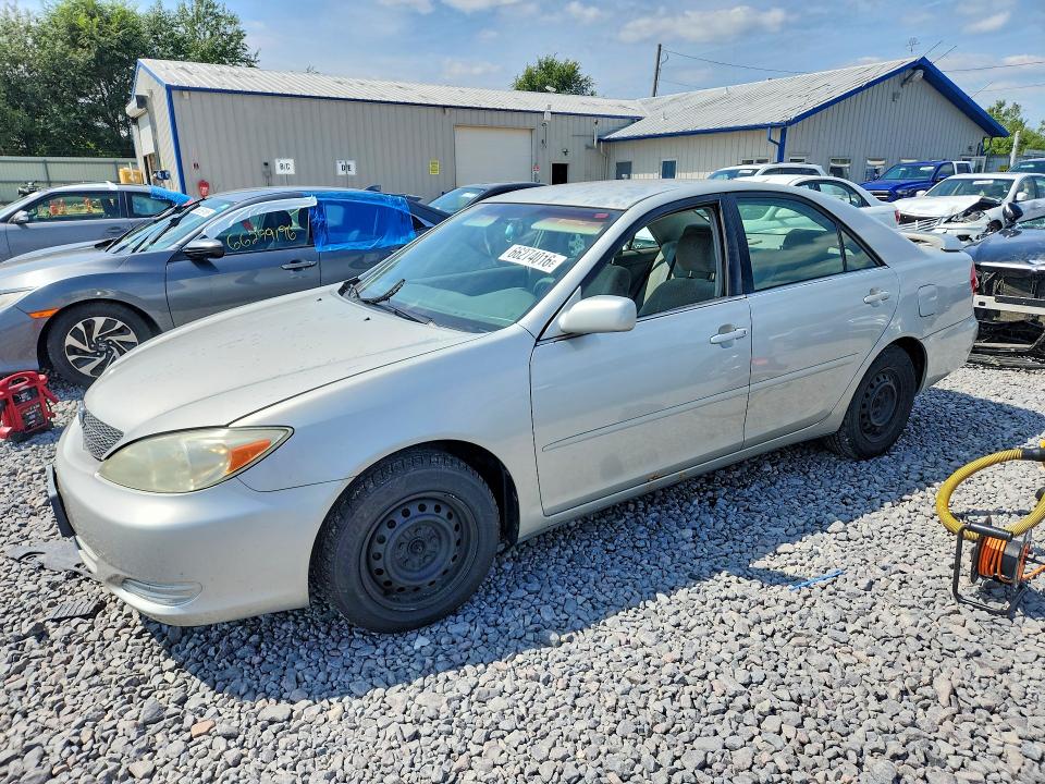 2003 Toyota Camry მანქანა იყიდება აუქციონზე, vin: 4T1BE32K33U701389, აუქციონის ნომერი: 66274016