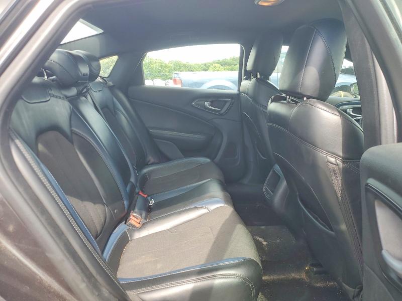 63735146 :رقم المزاد ، 1C3CCCBB2FN706309 vin ، 2015 Chrysler 200 مزاد بيع