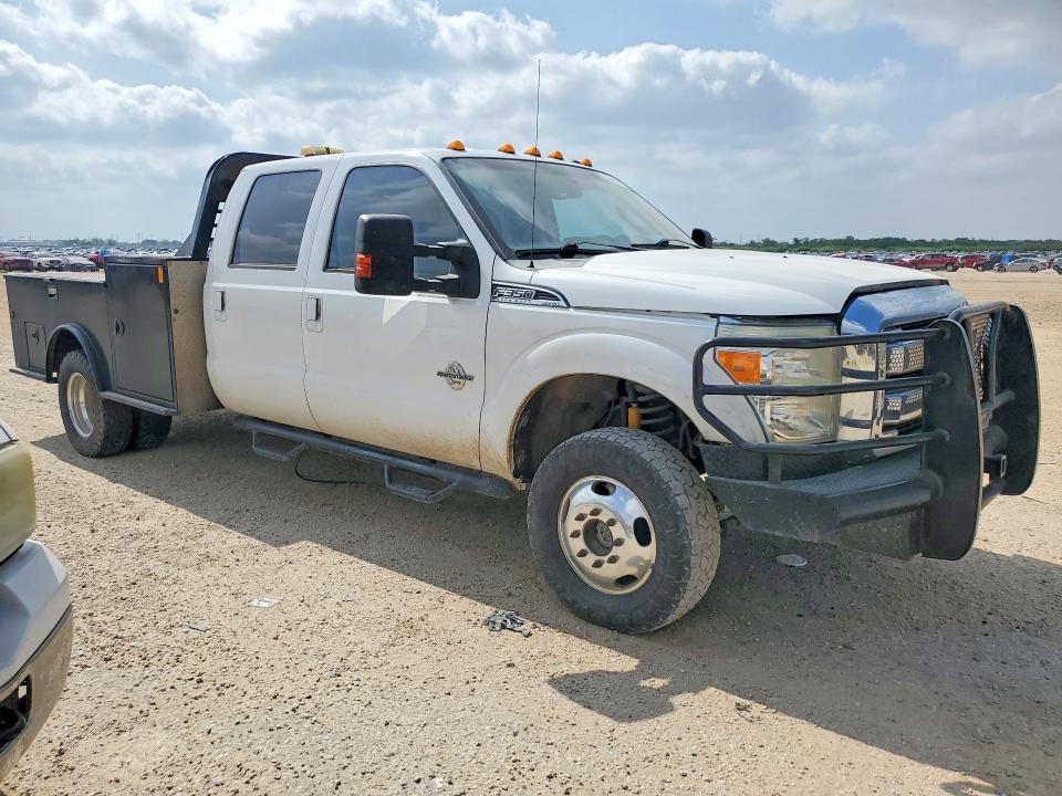 63661306 :رقم المزاد ، 1FD8W3HT6FEC70441 vin ، 2015 Ford F350 مزاد بيع