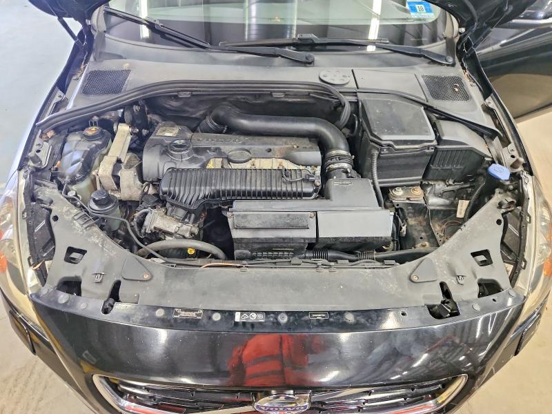 64448286 :رقم المزاد ، YV1612FH3D2171054 vin ، 2013 Volvo S60 مزاد بيع